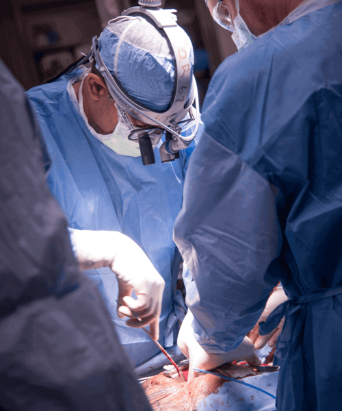 Dr. Vishal Khullar Operating A Patient In Operation Theatre 1